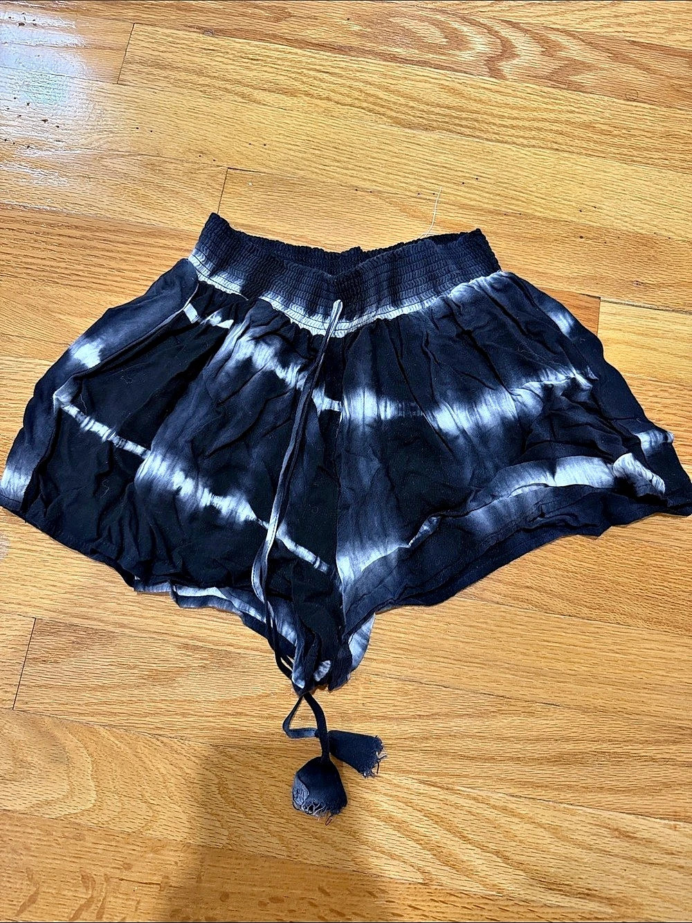 Bad Sisters Tie-Dye High Waist Shorts in Black & White Like New